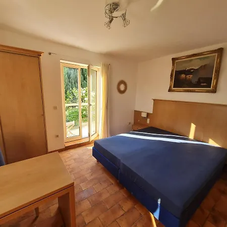 Alpenblick Pang Apartment